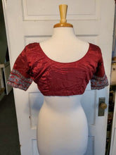Load image into Gallery viewer, Burgundy Satin Choli/Midriff Top