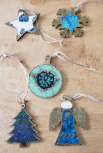 Load image into Gallery viewer, Saree Fabric/Wood Christmas Ornaments - Set Of 5
